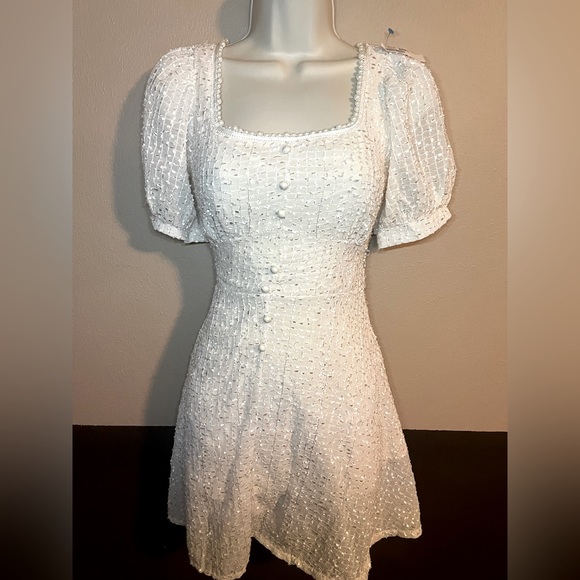 Mini dress - Picture 1 of 7